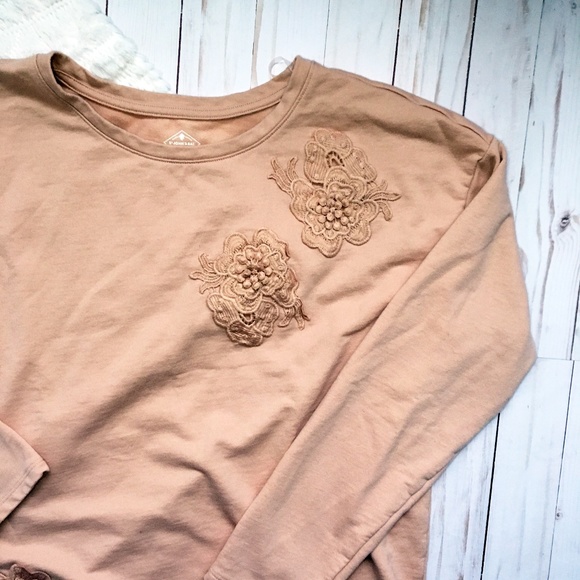 St. John's Bay Tops - * St Johns Bay Blush Floral Applique Sweatshirt
